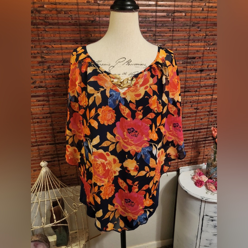 👚5for$15🕶️ Floral Women's Top - Black, Red, Orange